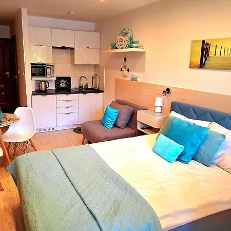 Apartament Sunrise Blue Mare Łukęcin